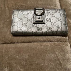GUCCI SILVER MONO WALLET - 7 1/4 L x 4 inches wide
